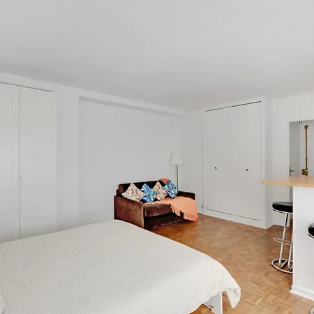 Maison De La Radio - Seine Apartment *